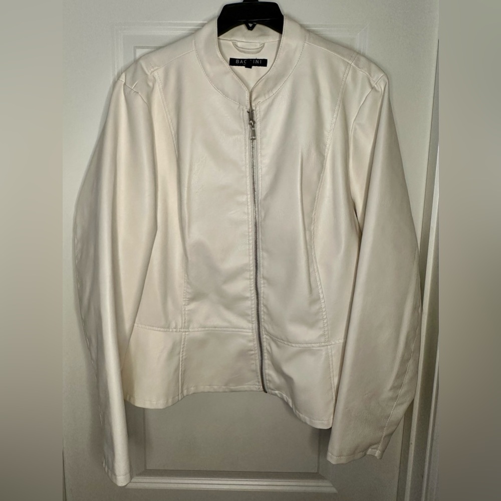 White Pleather Jacket ONLY WORN ONCE!
